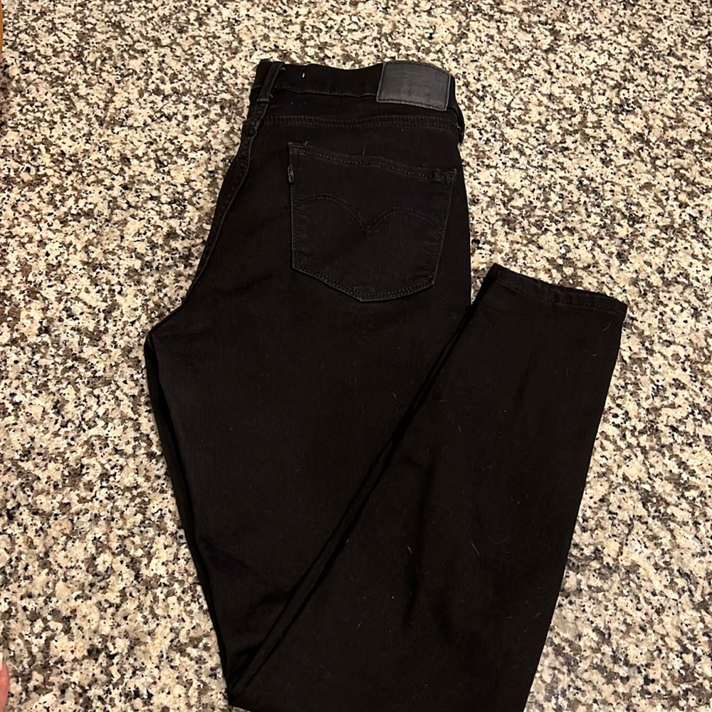 Levi’s Black Jeans
